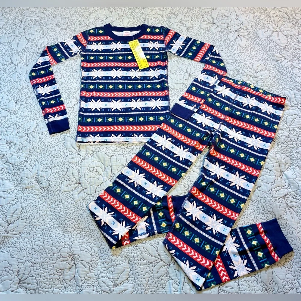 NWT HANNA ANDERSON Scandi Snowflake Fairisle Holiday Pajama Set Unisex Sz 14💛